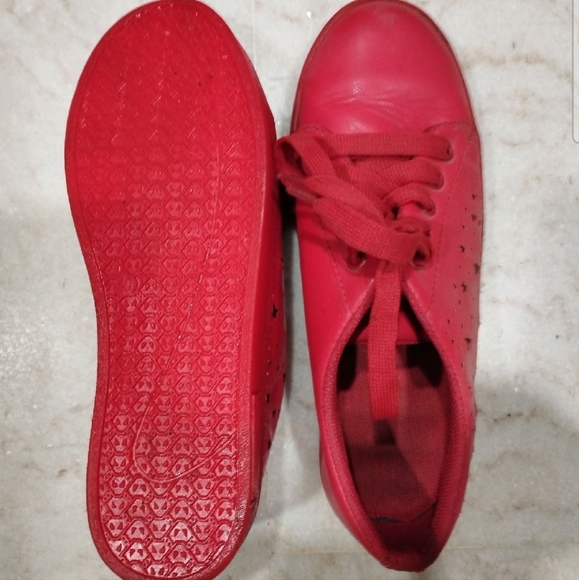 Women's Sneaker Casual Shoes Stars Laser Cut (Red) UK 5 - Picture 6 of 6